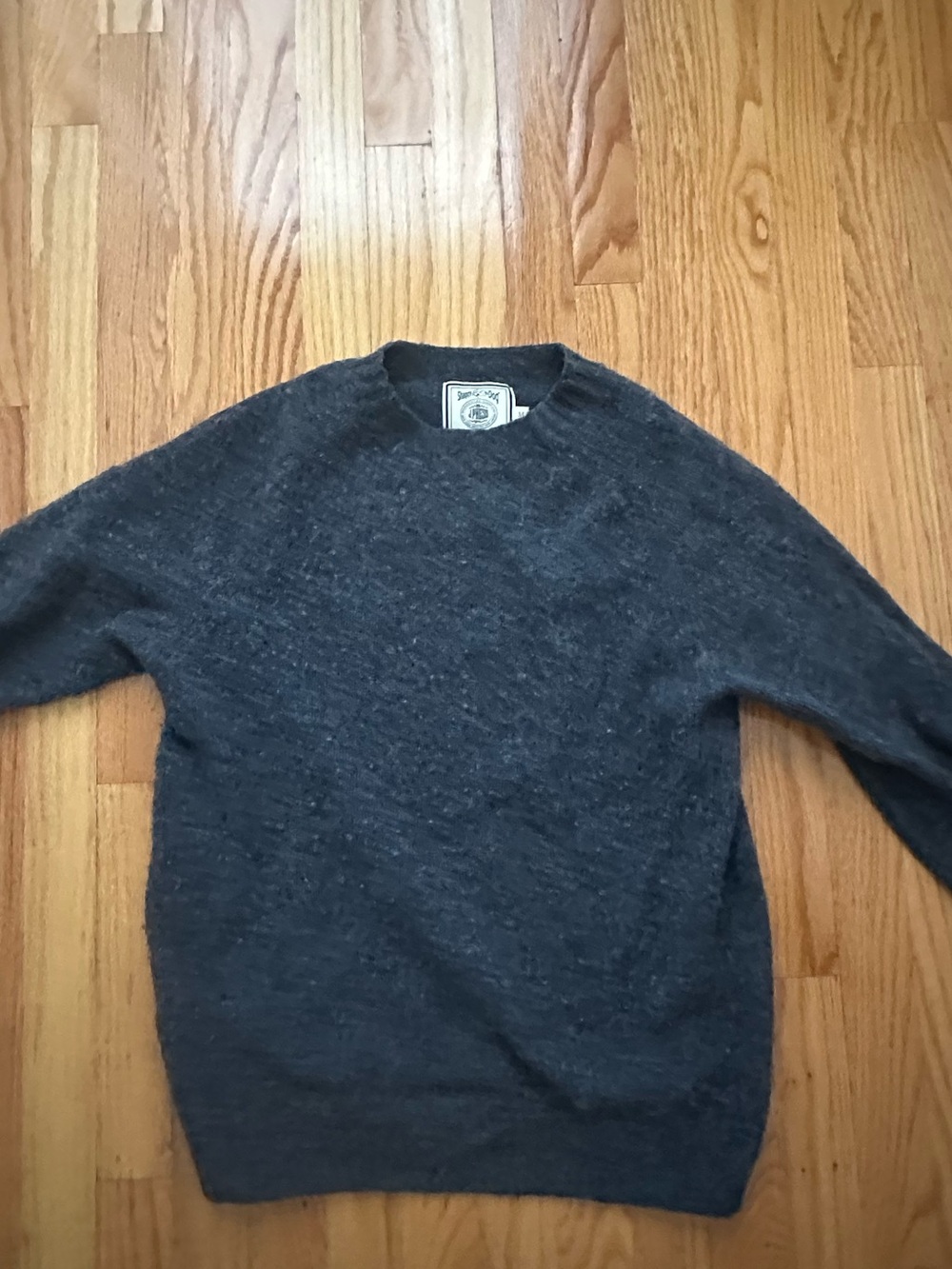 J. Press Shaggy Dog Sweater Classic Fit in Grey / Blue Size M